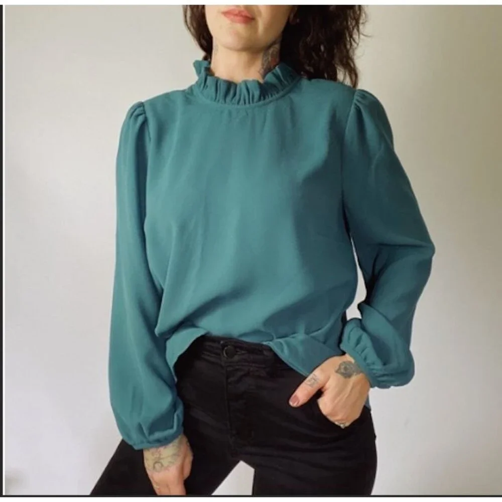 J.Crew Long Sleeve Ruffleneck Blouse-Size XS-365 Crepe-Prep-Chic-Classic-FLAW